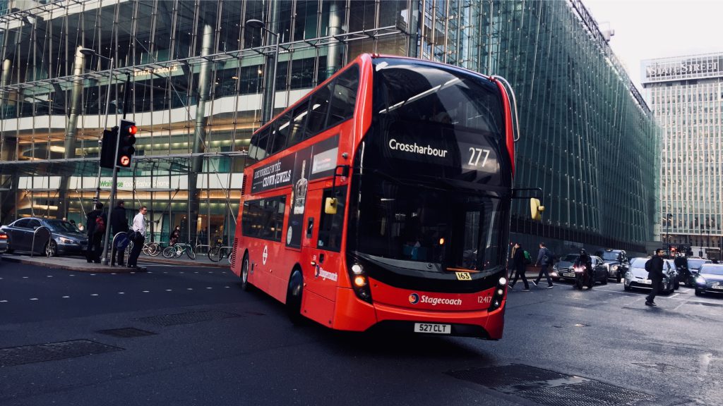 London bus on route 277