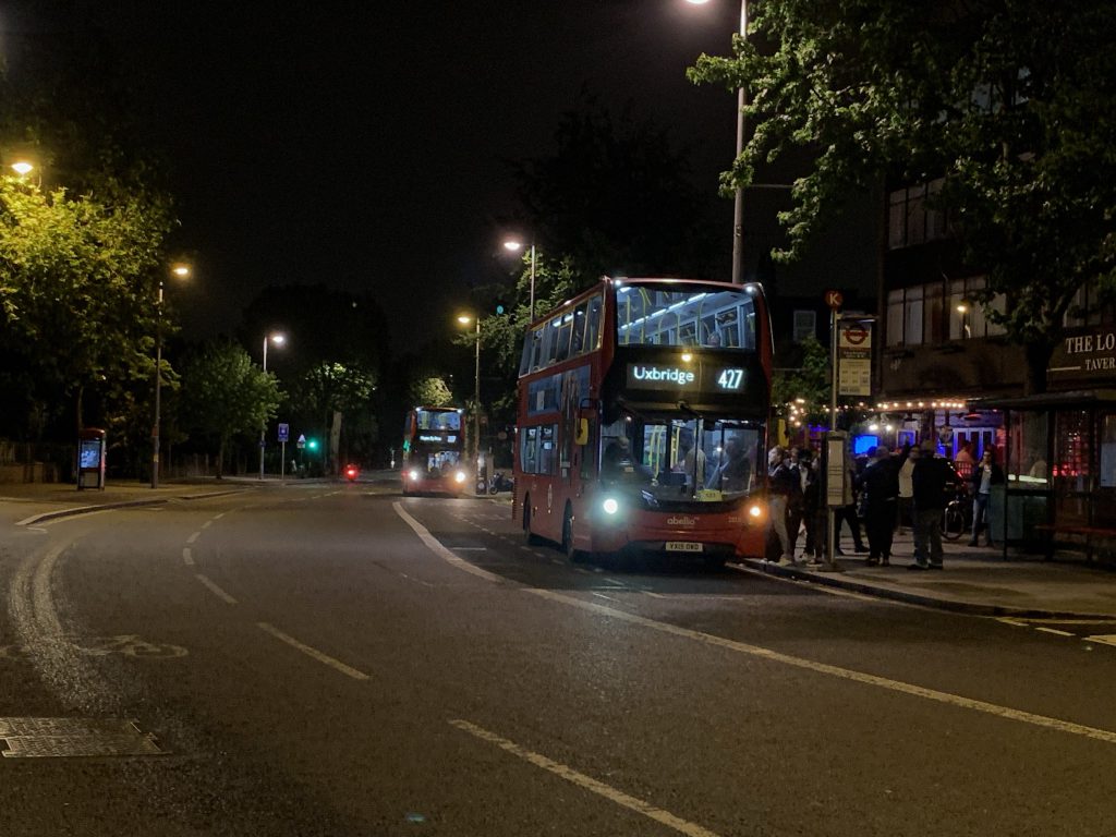 London bus on route 427