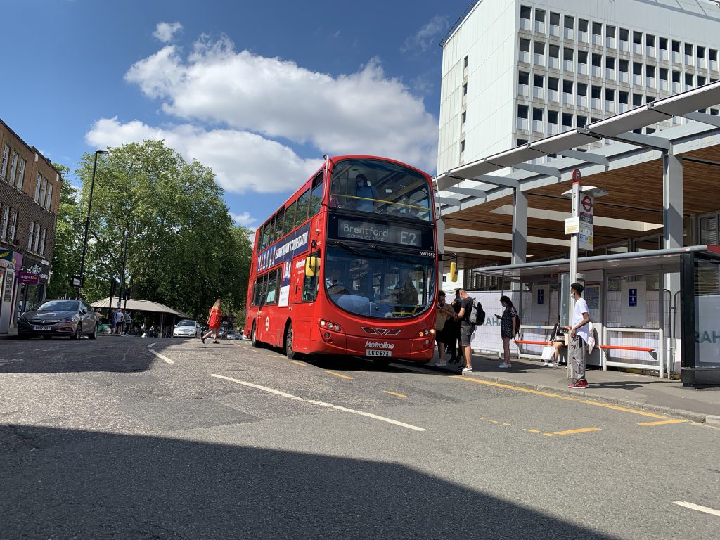 London bus on route E2